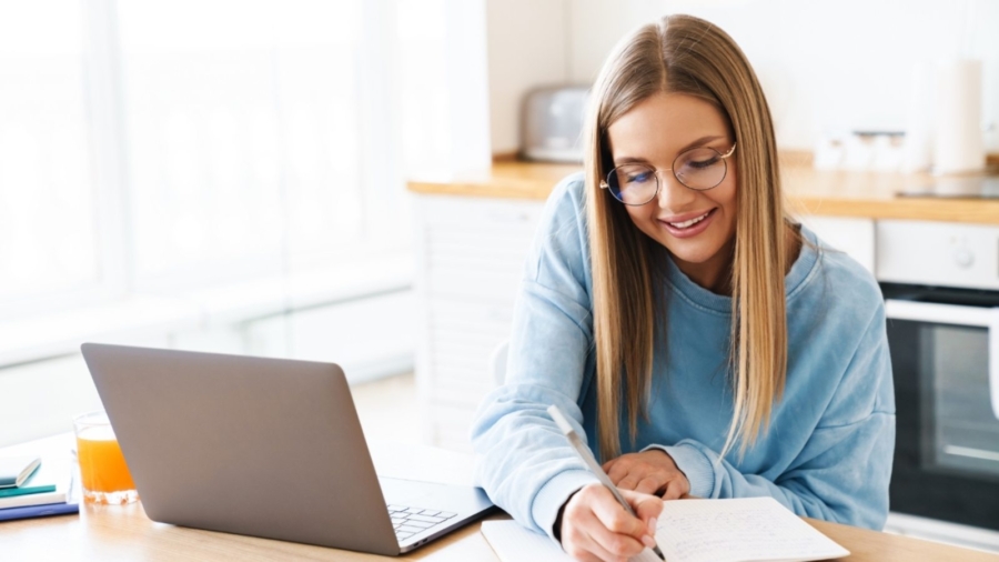 DSC09224-56023-original-protected-1600x900